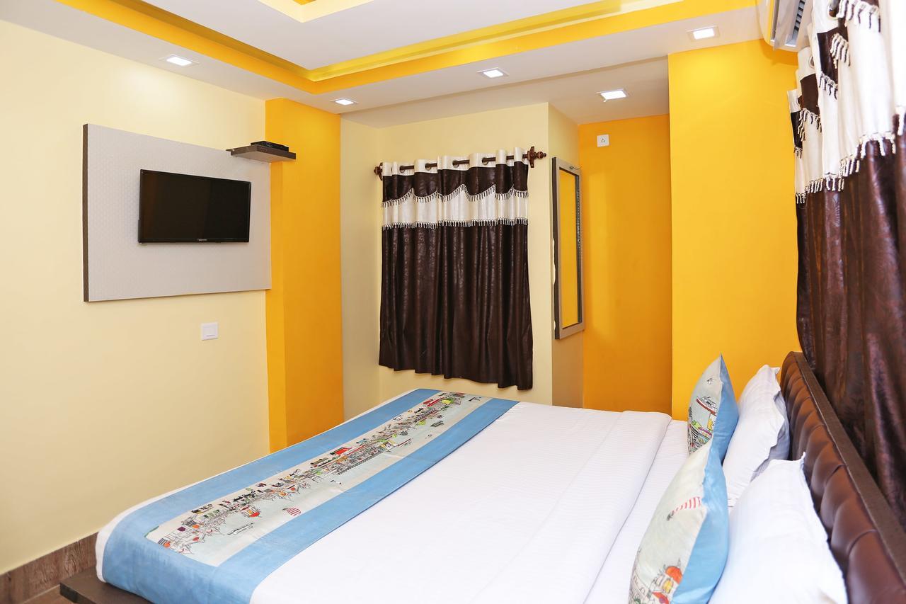 Oyo 9975 Hotel Asmeet Calcutta  Esterno foto