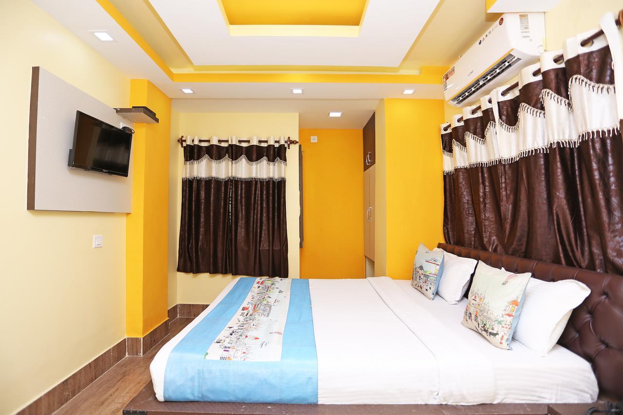 Oyo 9975 Hotel Asmeet Calcutta  Esterno foto