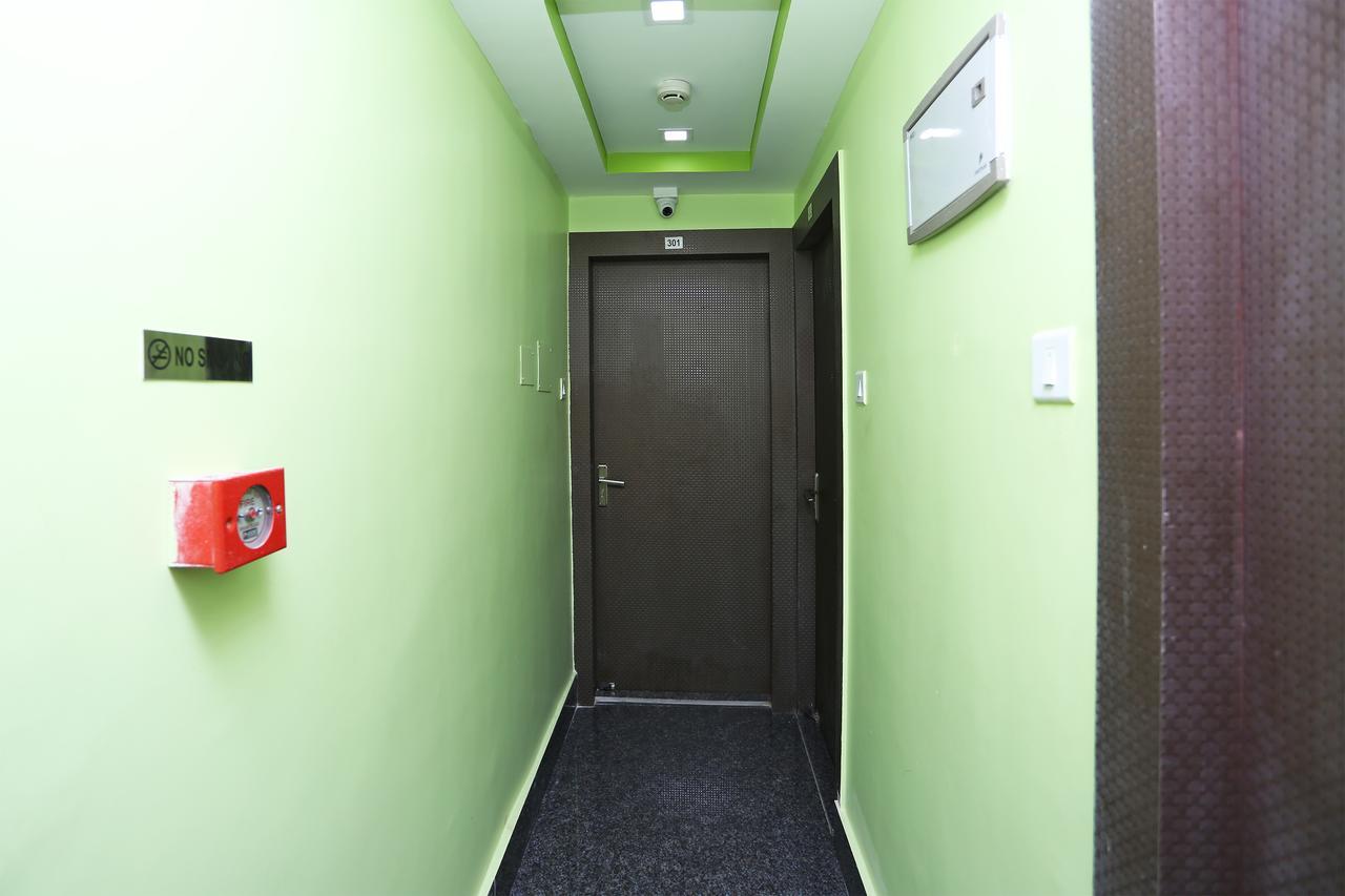 Oyo 9975 Hotel Asmeet Calcutta  Esterno foto
